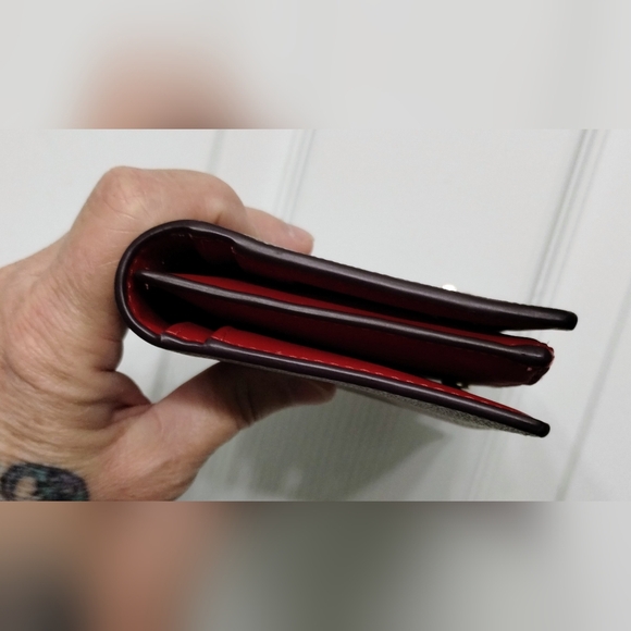 Coach Wallet New - Picture 5 of 9